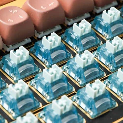 Mein erstes Tipp-Erlebnis mit den Akko Creamy Cyan Switches 7