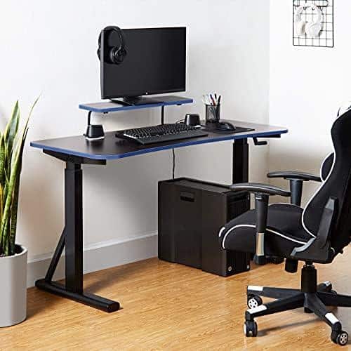 Mein neuer Favorit: Der Amazon Basics Gaming Tisch im Test