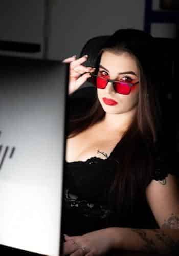 Meine Erfahrungen mit der SLEEP-3R Blaulichtfilter Brille